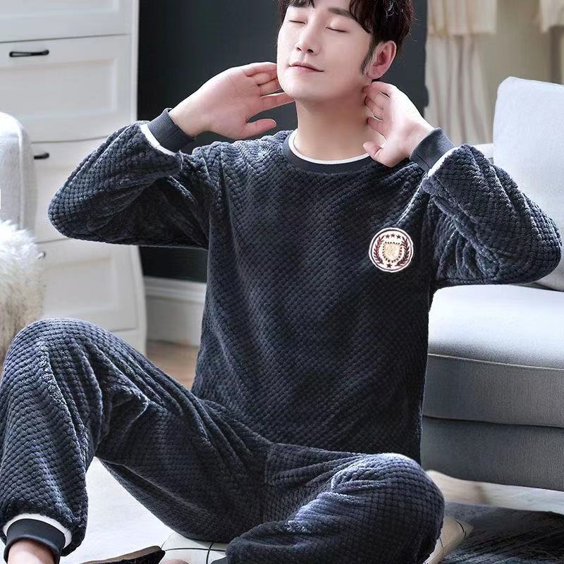 Men's Plush Flannel Pajama Set for Autumn and Winter