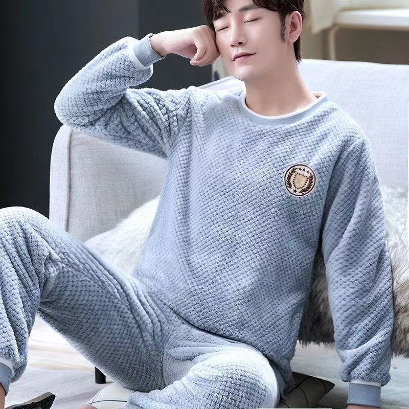 Men's Plush Flannel Pajama Set for Autumn and Winter